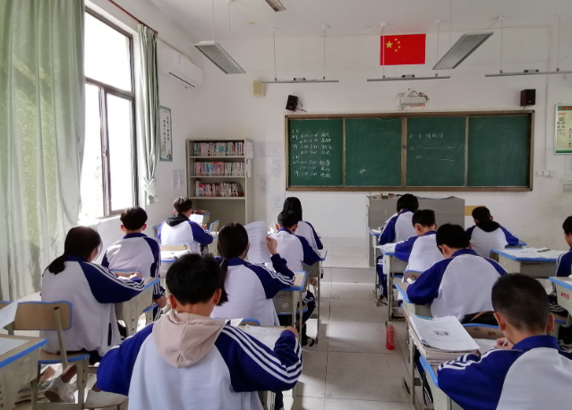 扩充学位供应深耕化办学系统推进优质教育资源全域流转 扩充学位供应深耕化办学系统推进优质教育资源全域流转